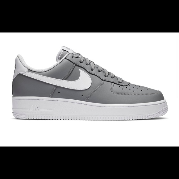nike air force ones gray